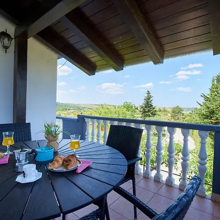 Family-friendly With Swimming Pool Ljubac, Zadar - 14148