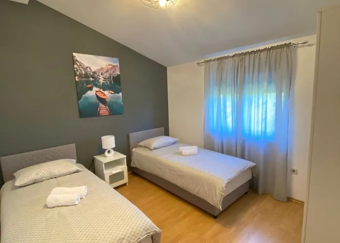 아파트 Family-friendly With Swimming Pool Ljubac, Zadar - 14148 Ražanac