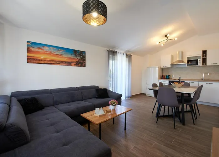 Family-friendly With Swimming Pool Ljubac, Zadar - 14148 아파트 *
